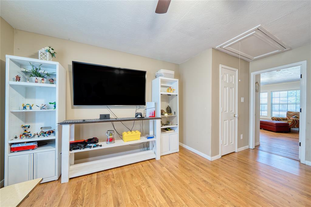 5407 Thyme Lane, Baytown, Texas image 24
