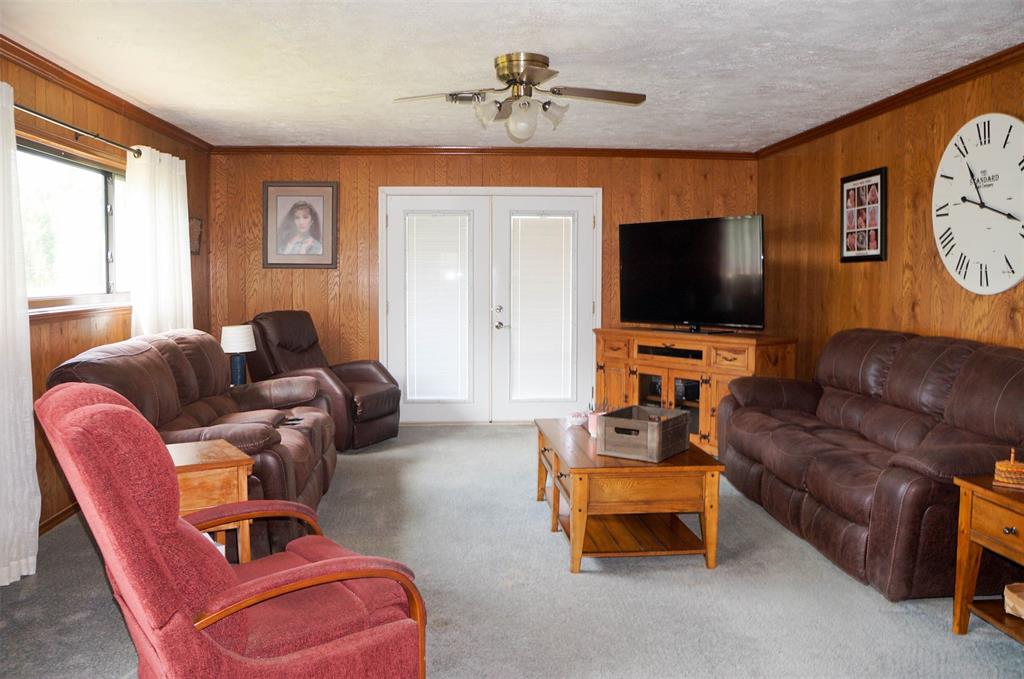 317 Hickory Drive, Livingston, Texas image 11