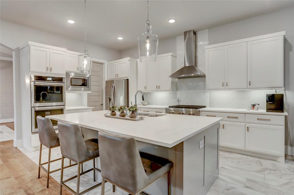 25 Quiet Vista Drive, Sugar Land, Texas image 11