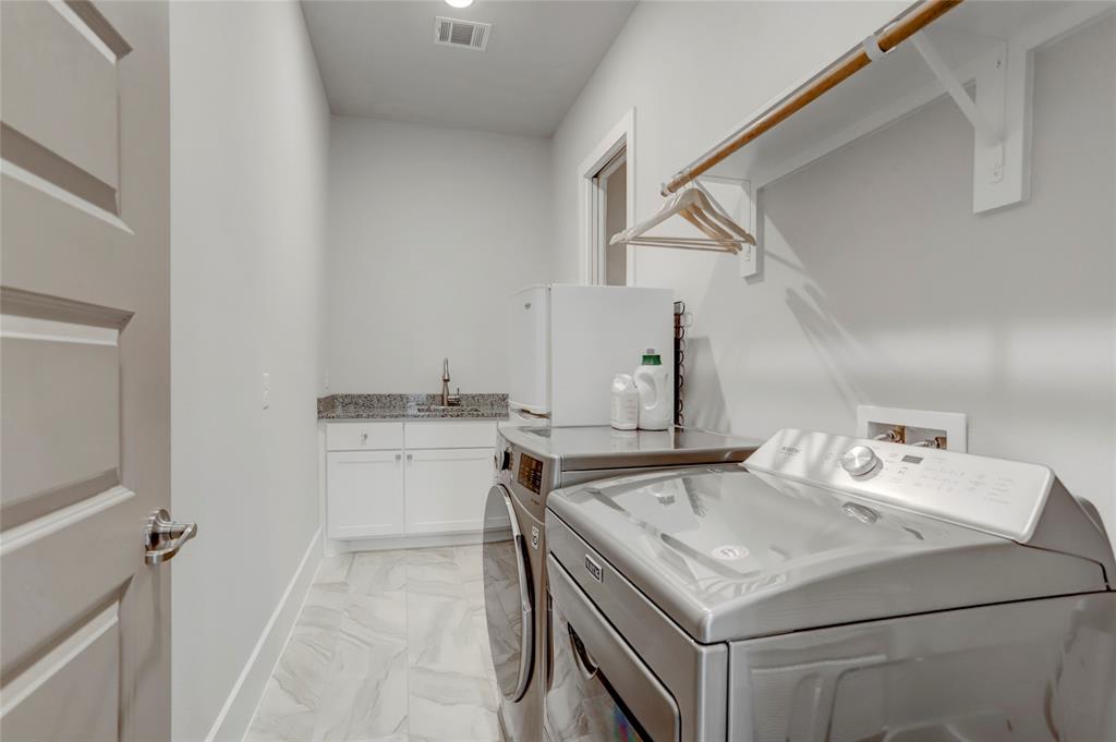 25 Quiet Vista Drive, Sugar Land, Texas image 34