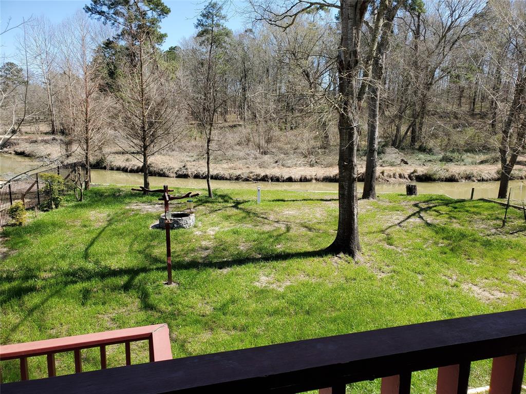 202 Beaver Den Drive, Coldspring, Texas image 4