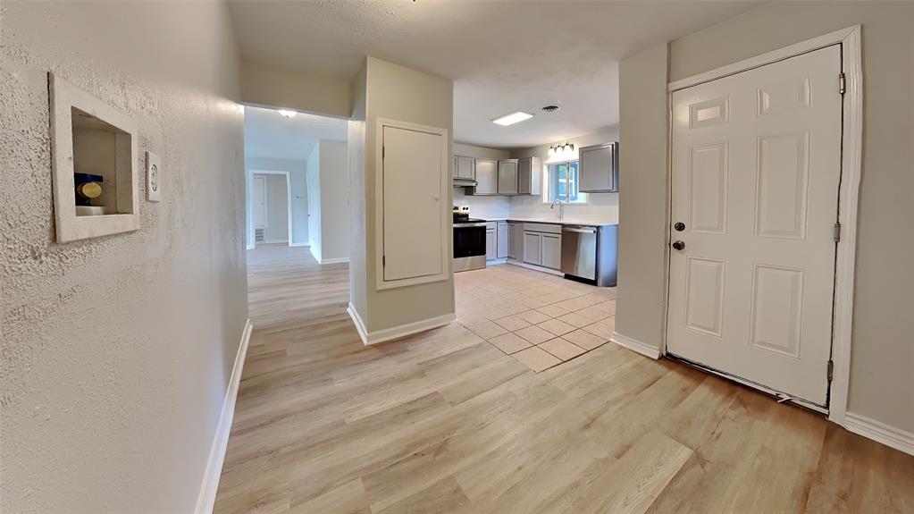 1917 15th Avenue Ave, Texas City, Texas image 3
