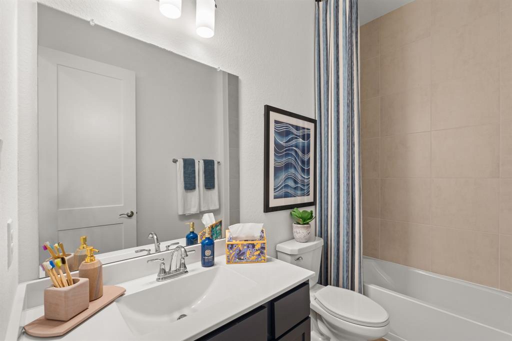 12027 Crooked Creek Lane Ln, Santa Fe, Texas image 24