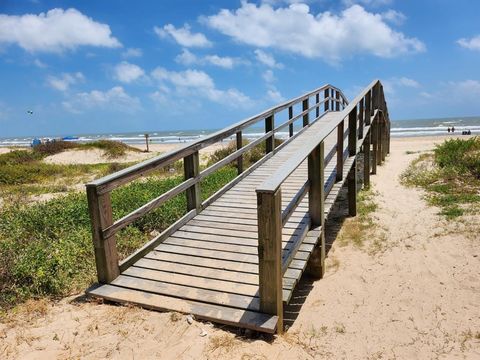 A home in Surfside Beach