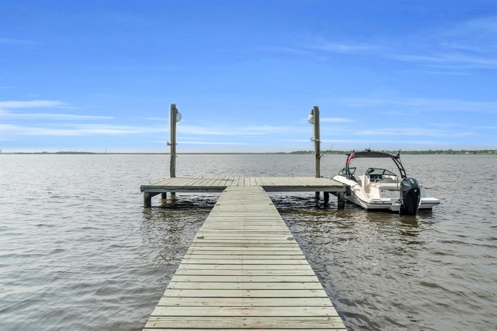440 S Burnett Drive, Baytown, Texas image 25
