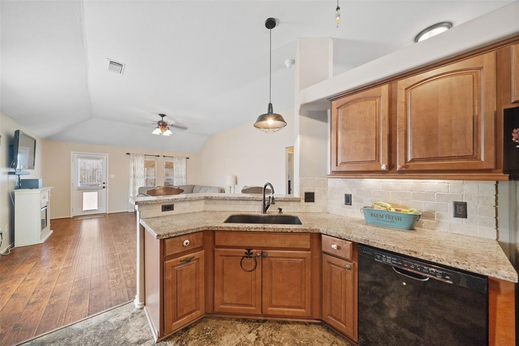 23319 Kobi Park Court, Spring, Texas image 8