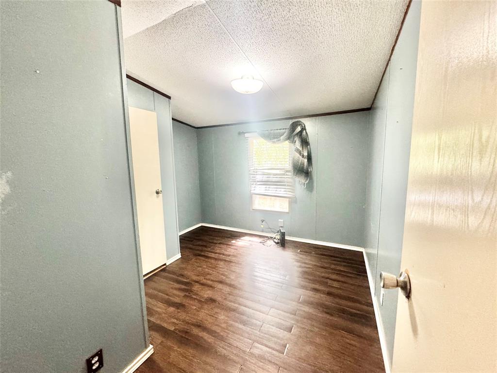 702 S Pine Hill Street, Pinehurst, Texas image 15