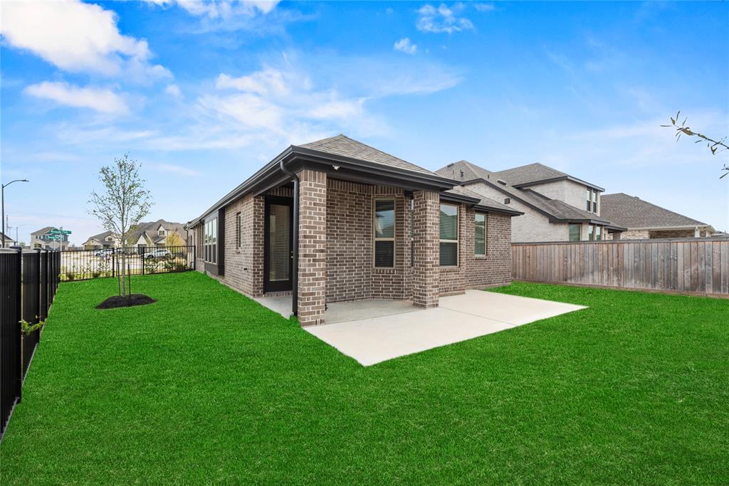 18402 Mesquite Flats Trail, Cypress, Texas image 20