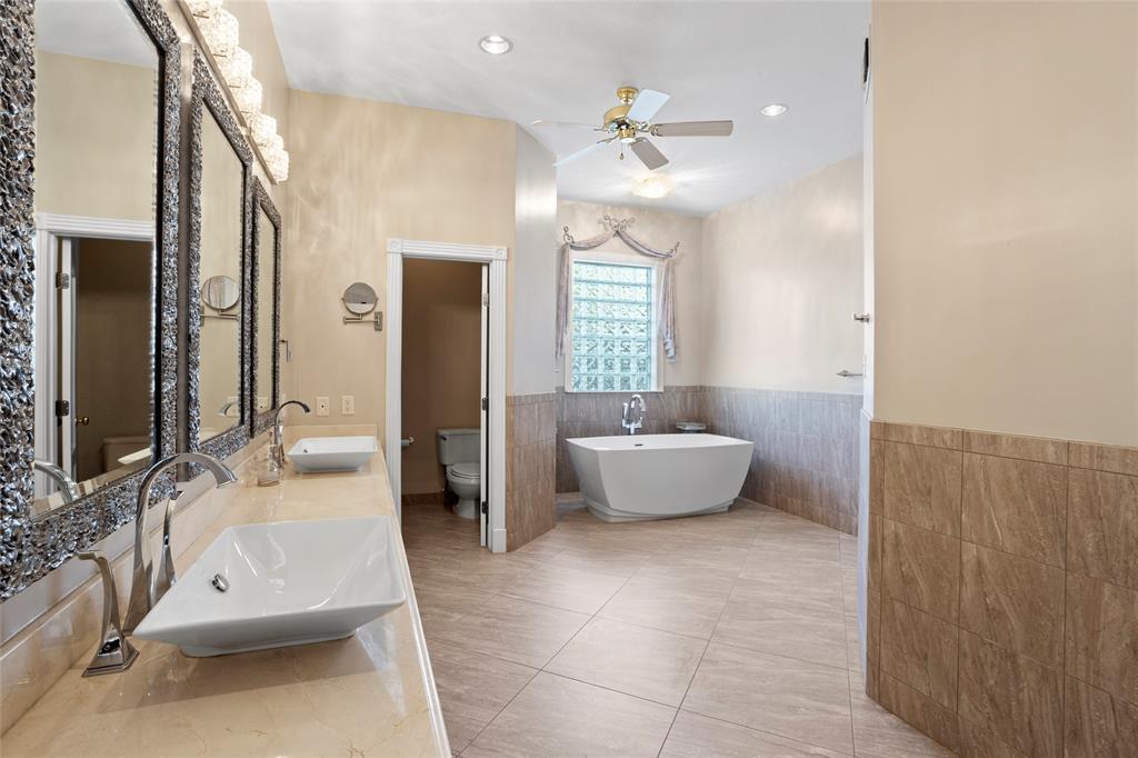 7123 Broadway Street, Galveston, Texas image 20