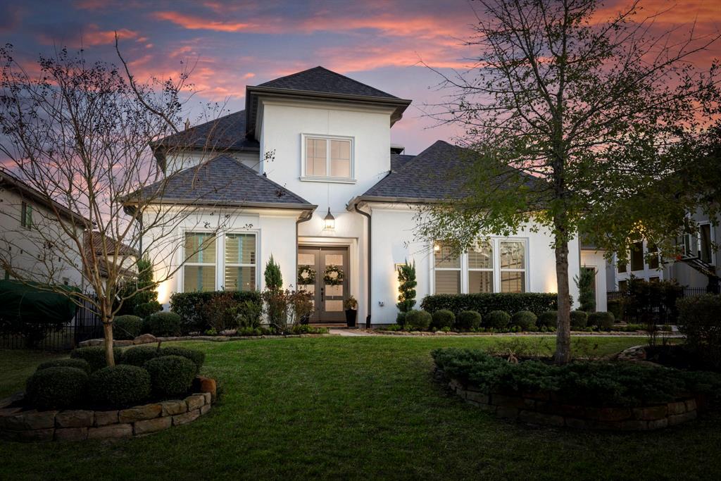 74 N Curly Willow Circle, Tomball, Texas image 2