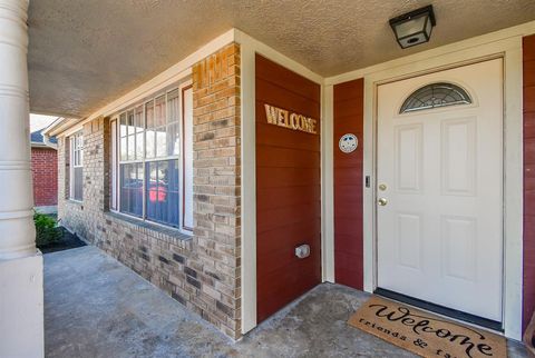 A home in Pearland