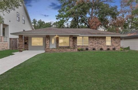Single Family Residence in Houston TX 2114 Ansbury Drive.jpg