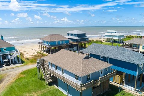 A home in Crystal Beach