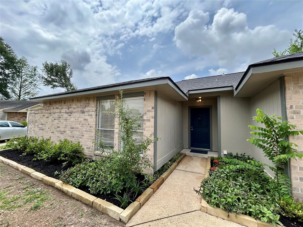 19803 Packwood Drive