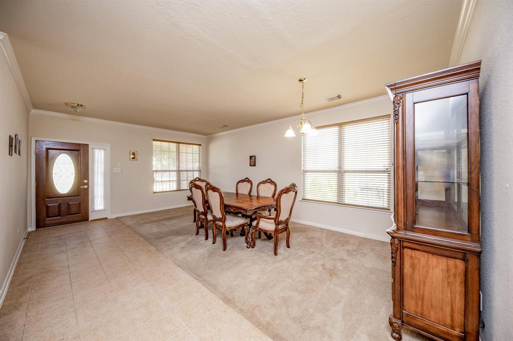 2907 Richland Spring Lane, Sugar Land, Texas image 3