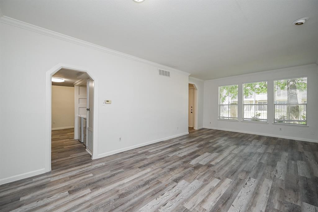 2100 Tanglewilde Street #131, Houston, Texas image 8