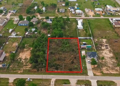 Photo of 1894 County Road 3542, Cleveland, TX 77327 (MLS # 61361925) Photo of 1894 County Road 3542, Cleveland, TX 77327 (MLS # 61361925)