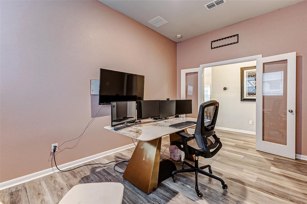 5110 Morrison Drive, Manvel, Texas image 10