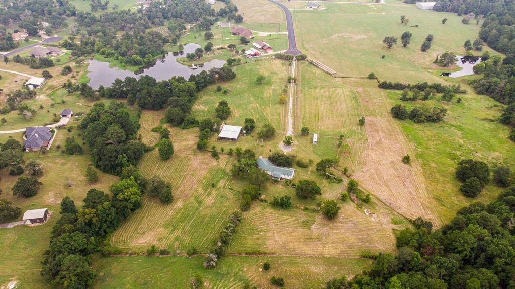 150 Canyon Run Boulevard, Huntsville, Texas image 8