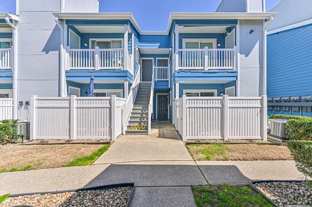 3506 Cove View Boulevard #1005, Galveston, Texas image 1