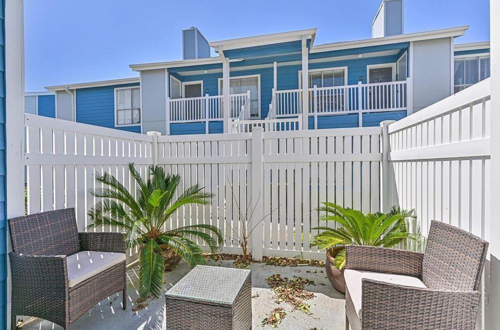 3506 Cove View Boulevard #1005, Galveston, Texas image 9