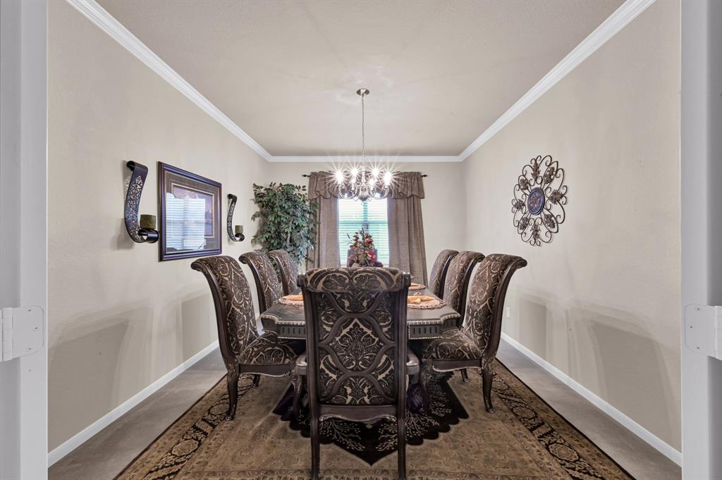 2907 Meadow Tree Lane