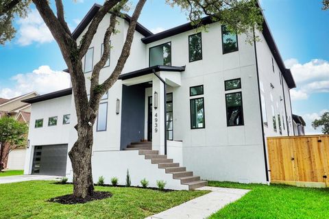 Single Family Residence in Houston TX 4939 Glenmeadow Drive 1.jpg