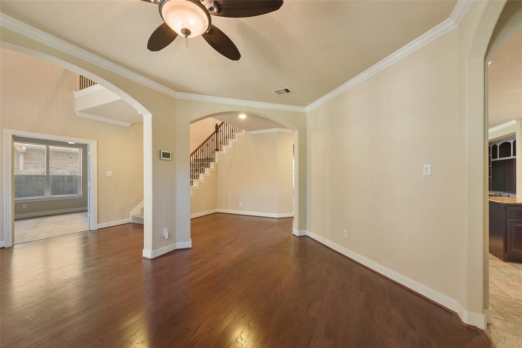 4715 Middlewood Manor Lane, Katy, Texas image 15