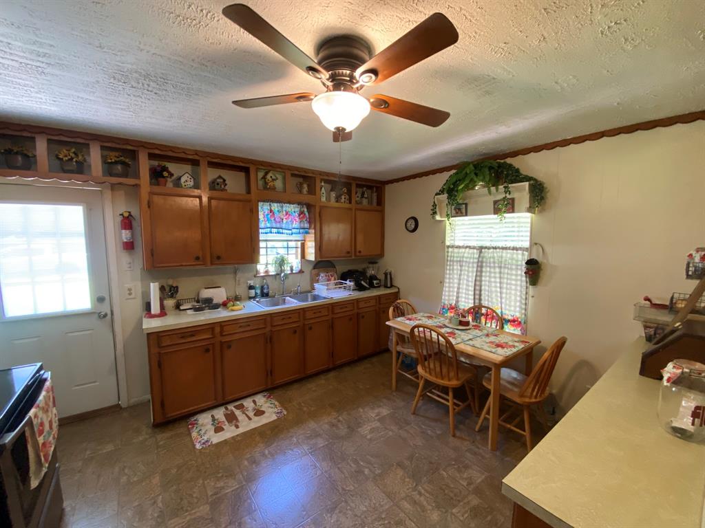 294 County Road 2687, Cleveland, Texas image 12