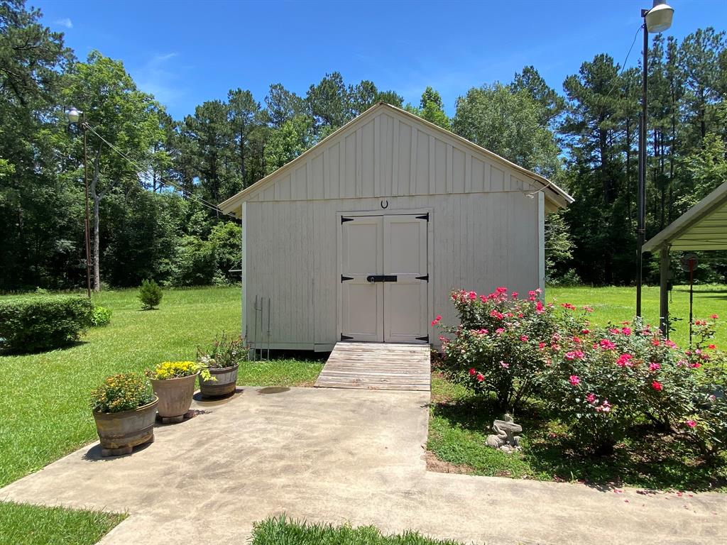 294 County Road 2687, Cleveland, Texas image 9