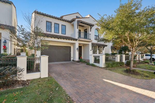 7 Grand Vista Place, The Woodlands, Texas image 1