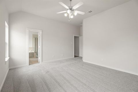 A home in Rosharon