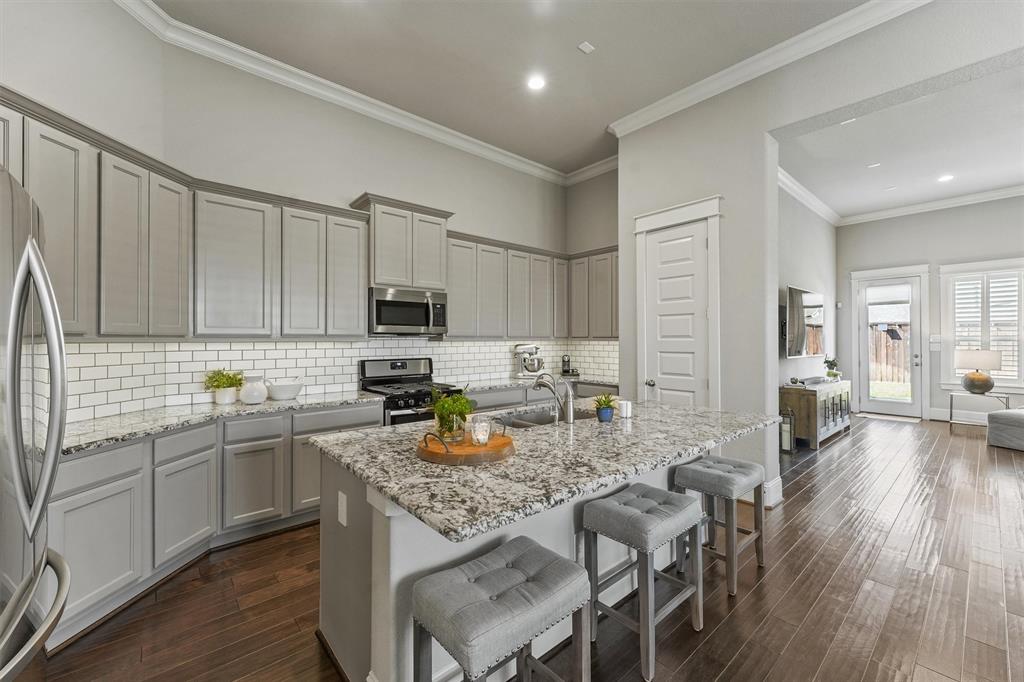 2002 Laurie Darlin Drive, Conroe, Texas image 12