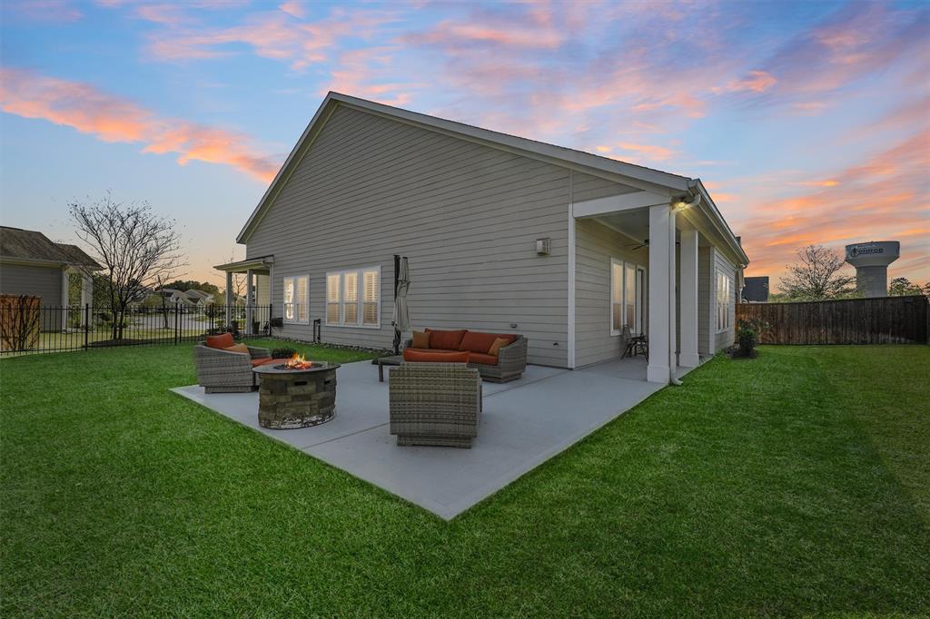 2002 Laurie Darlin Drive, Conroe, Texas image 37