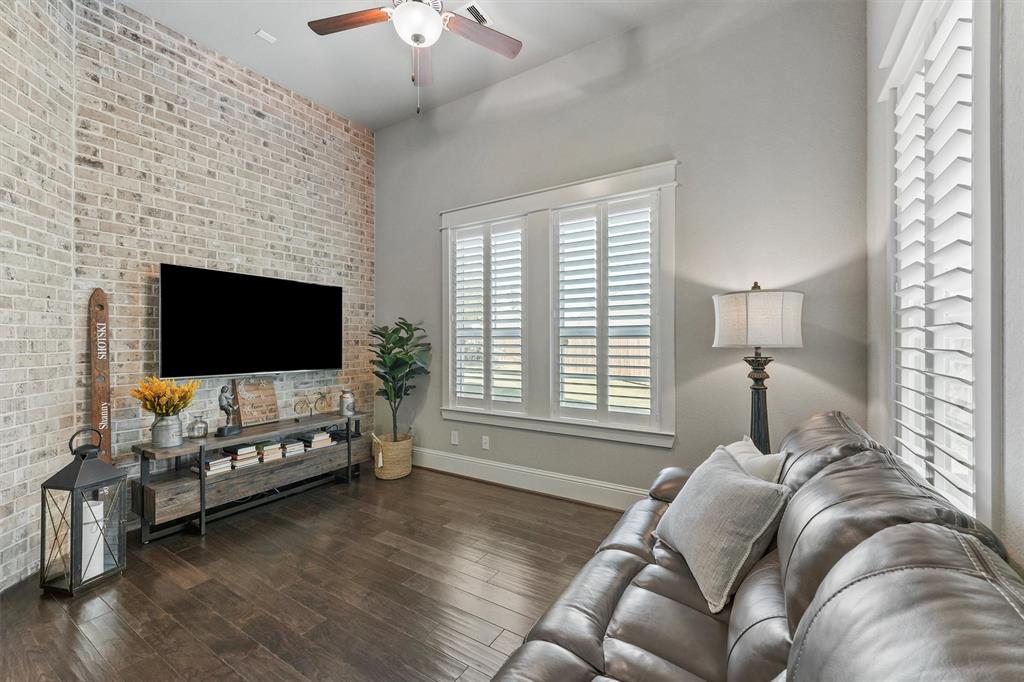 2002 Laurie Darlin Drive, Conroe, Texas image 11