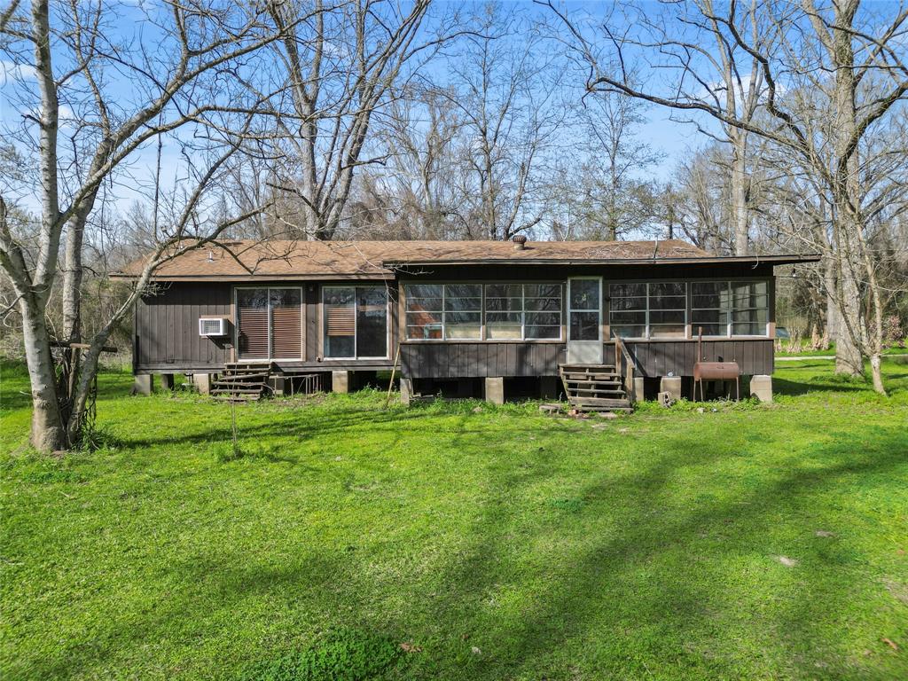 166 County Road 2167c, Cleveland, Texas image 4