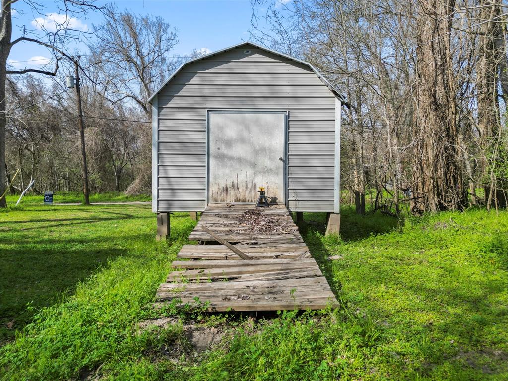166 County Road 2167c, Cleveland, Texas image 9