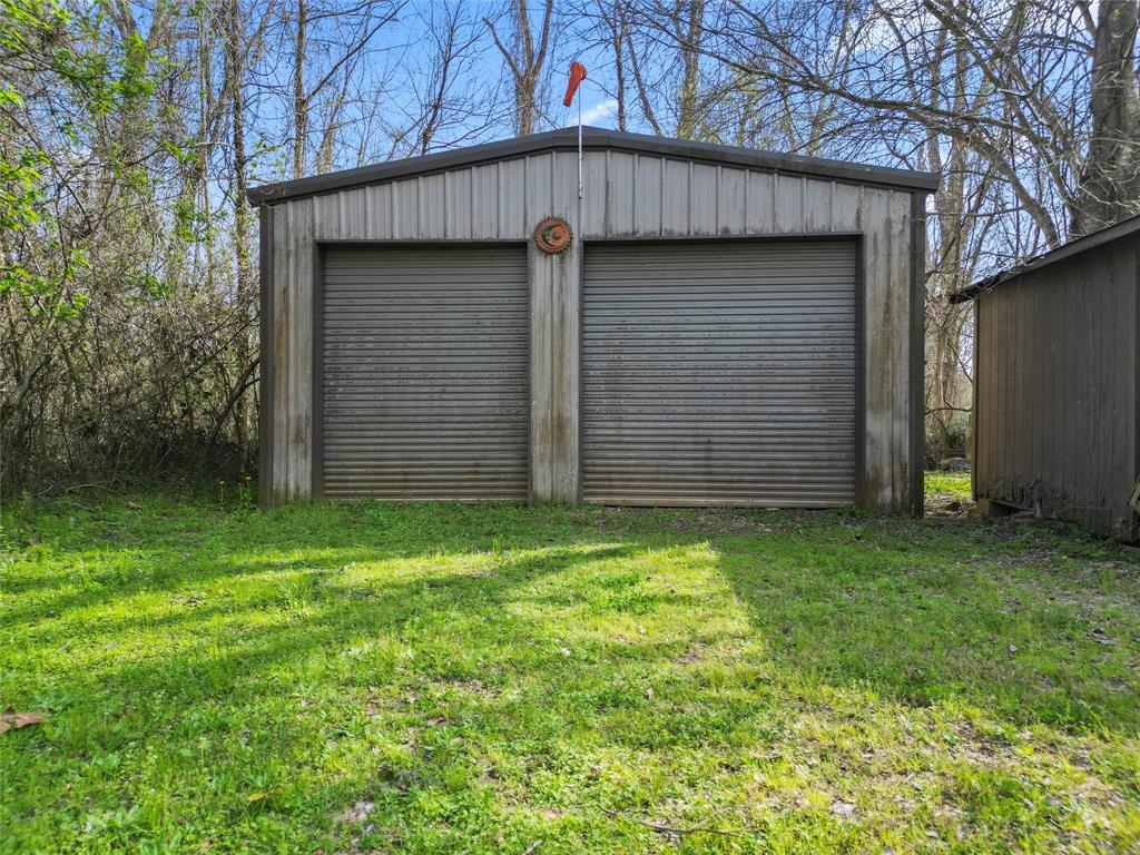 166 County Road 2167c, Cleveland, Texas image 8