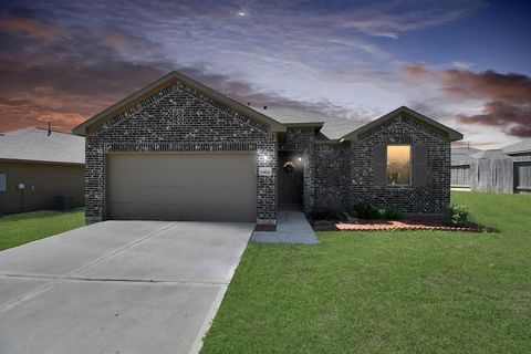 Single Family Residence in Conroe TX 13922 Katlin Road.jpg