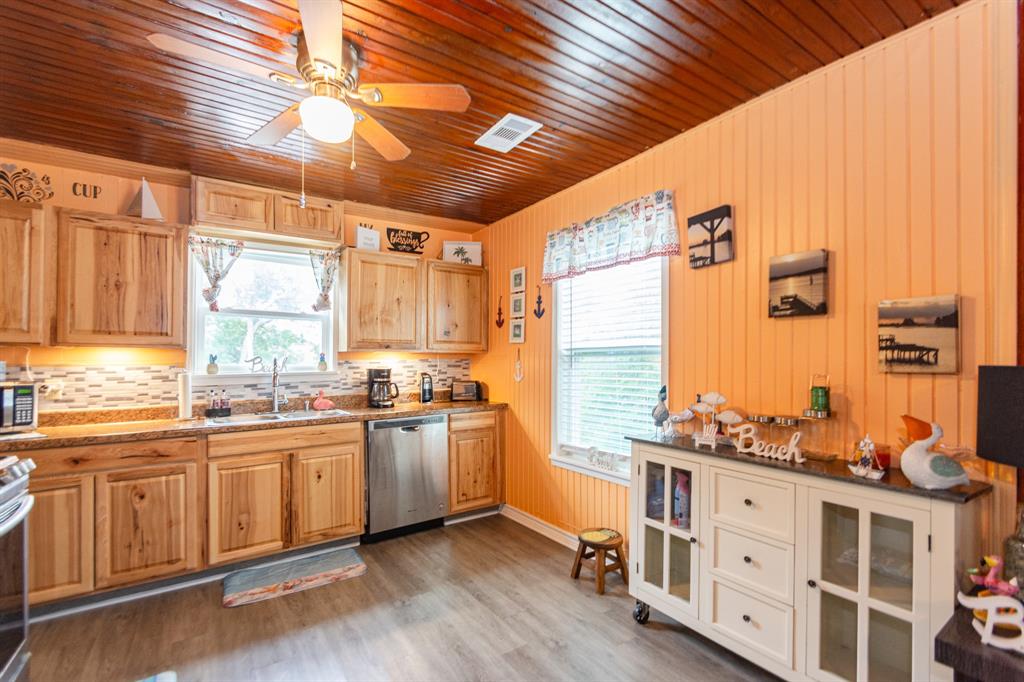236 3rd Street, San Leon, Texas image 5