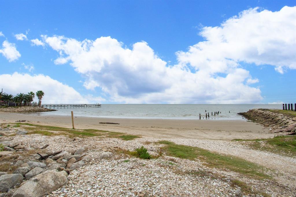 236 3rd Street, San Leon, Texas image 44
