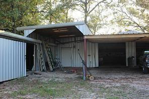 801 Lake L Drive, Trinity, Texas image 10