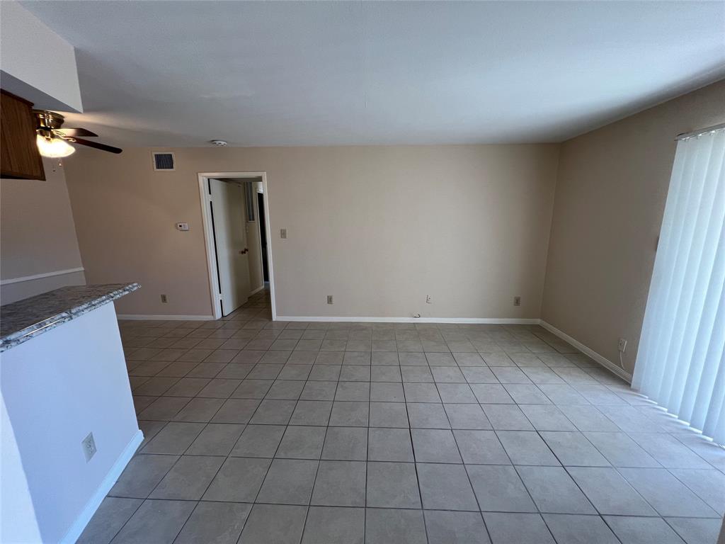 2626 Holly Hall Street 1011