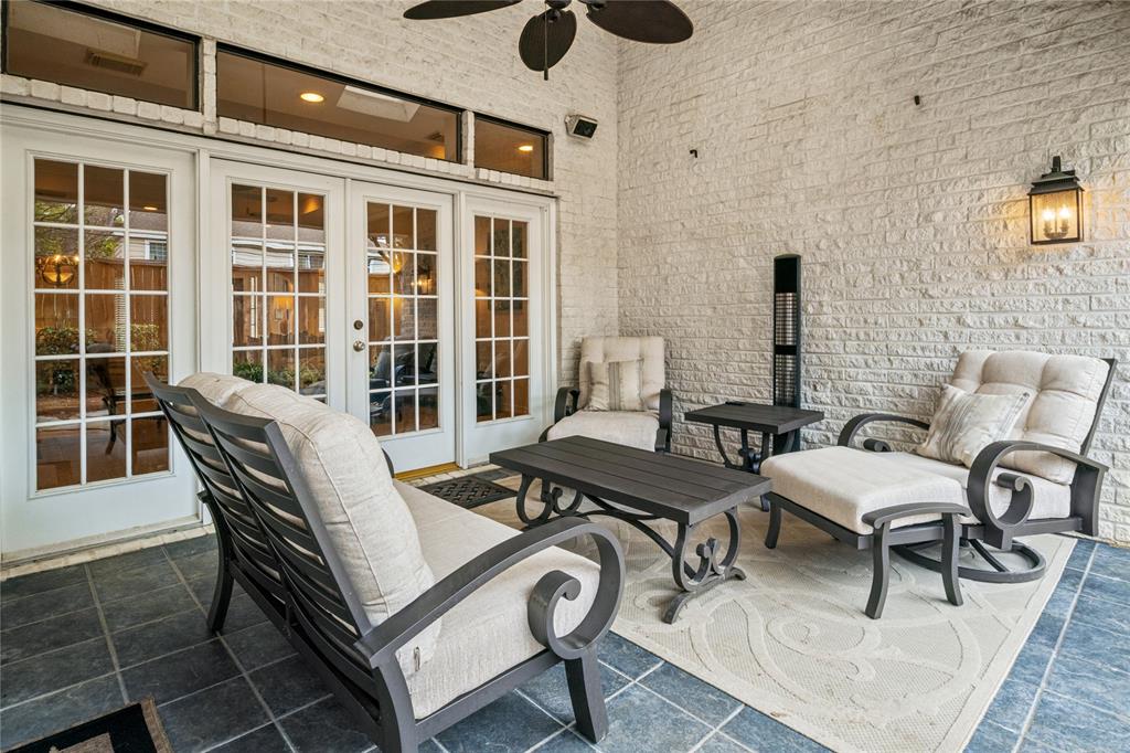 8010 Fonthill Drive, Spring, Texas image 34