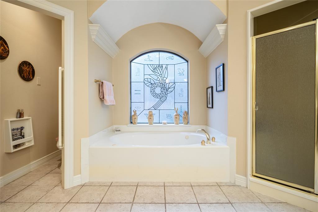 8010 Fonthill Drive, Spring, Texas image 20