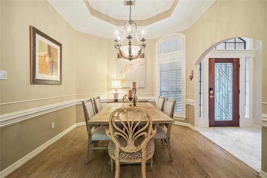 property-search 3 8010 Fonthill Drive