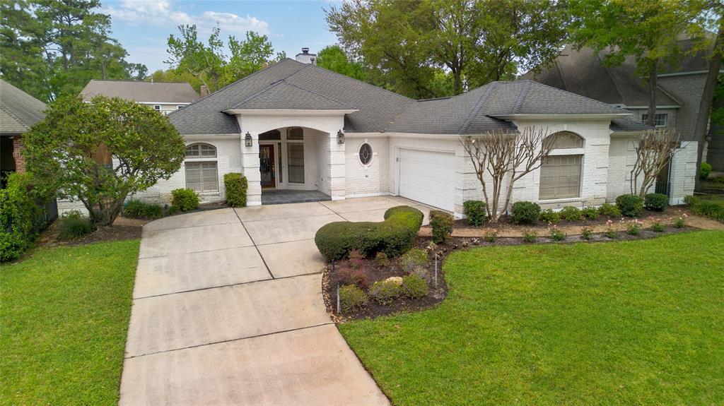 8010 Fonthill Drive, Spring, Texas image 1