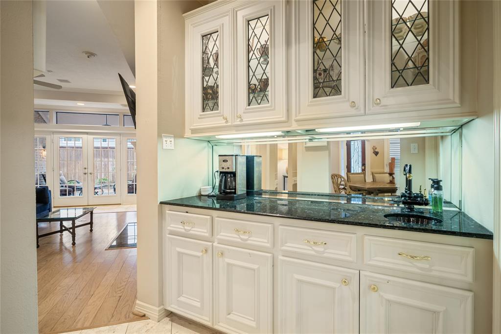 8010 Fonthill Drive, Spring, Texas image 8