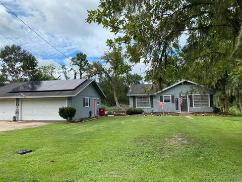 A home in Brazoria