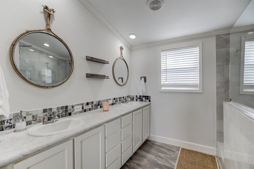 518 4th Street, Dickinson, Texas image 18